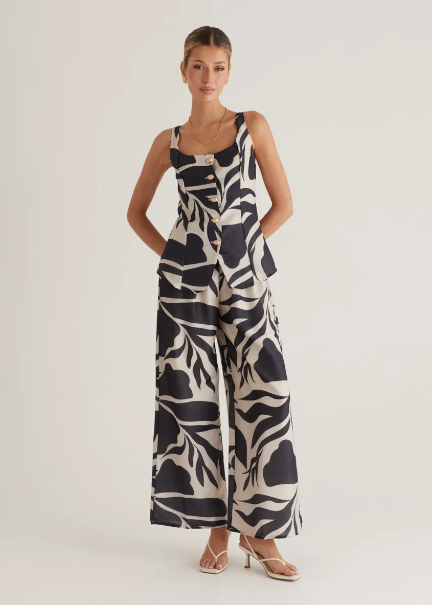 Arrow Top - Black Abstract