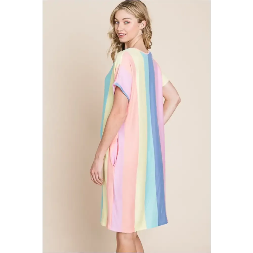 Chic Striped Short Sleeve Dress with Pockets