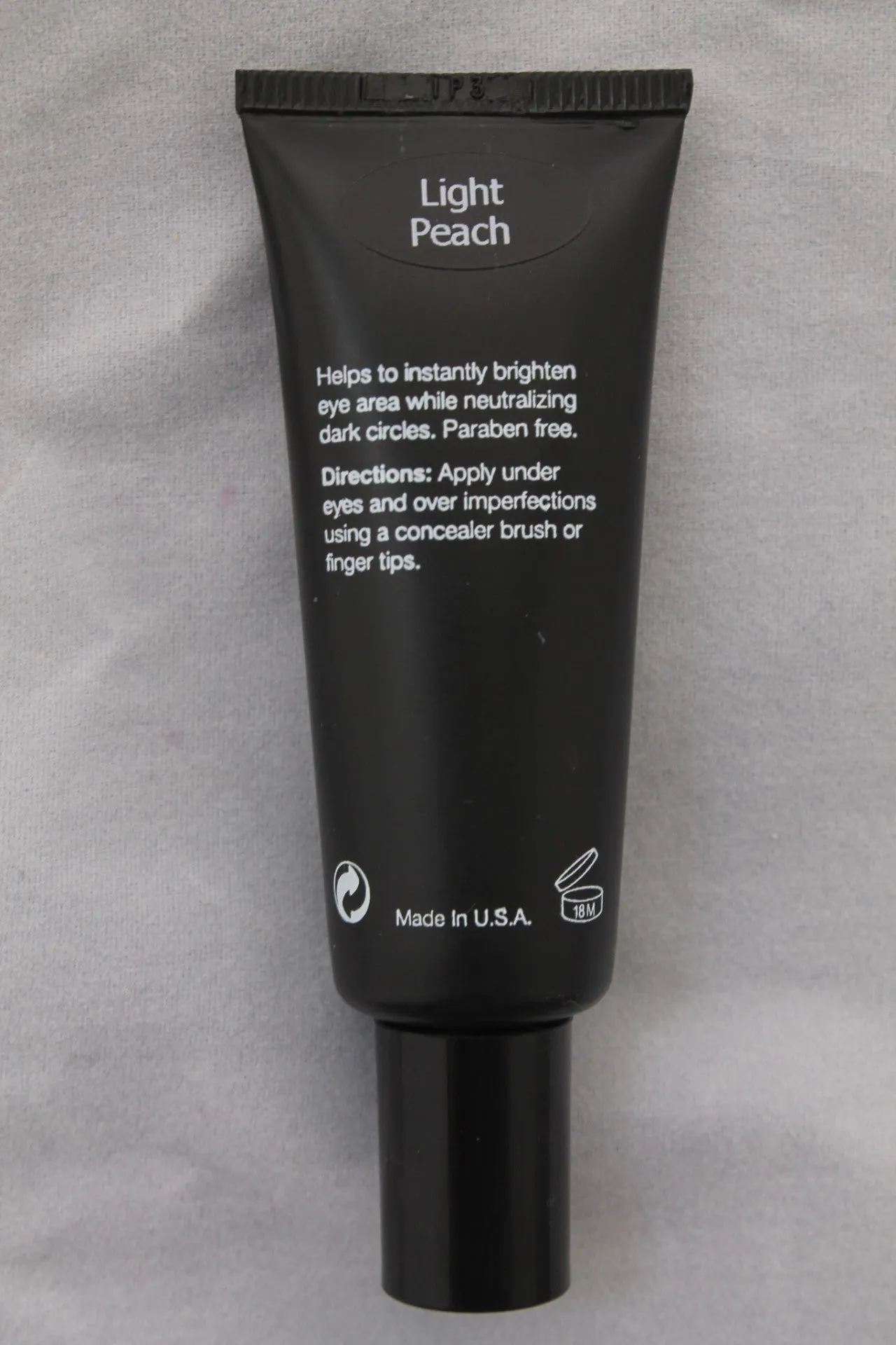 Dual Action Concealer in Light Peach