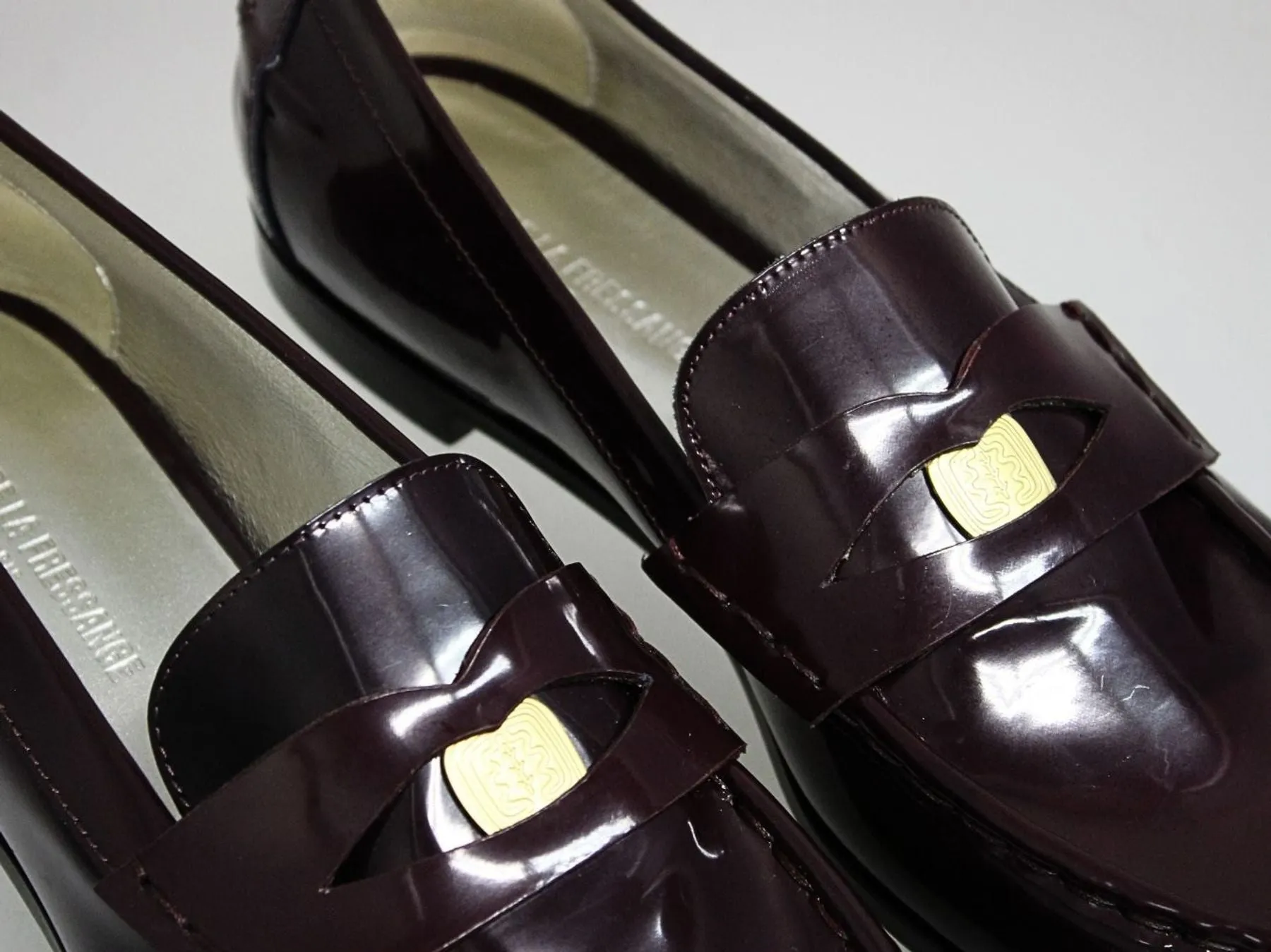 Elvire moccasin in smooth burgundy leather