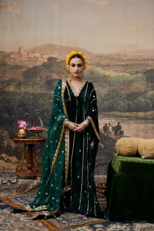 Green Velvet Sequins Embroidered Kaftan