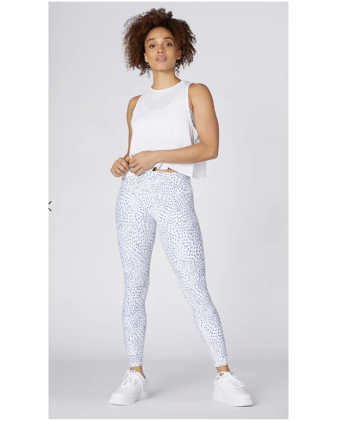 L'urv Surpass Tank -White