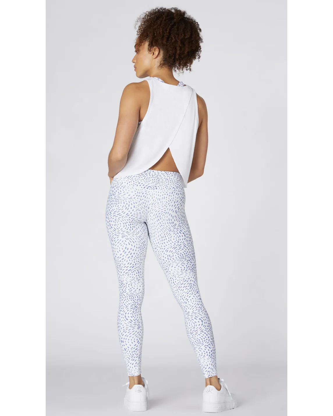 L'urv Surpass Tank -White