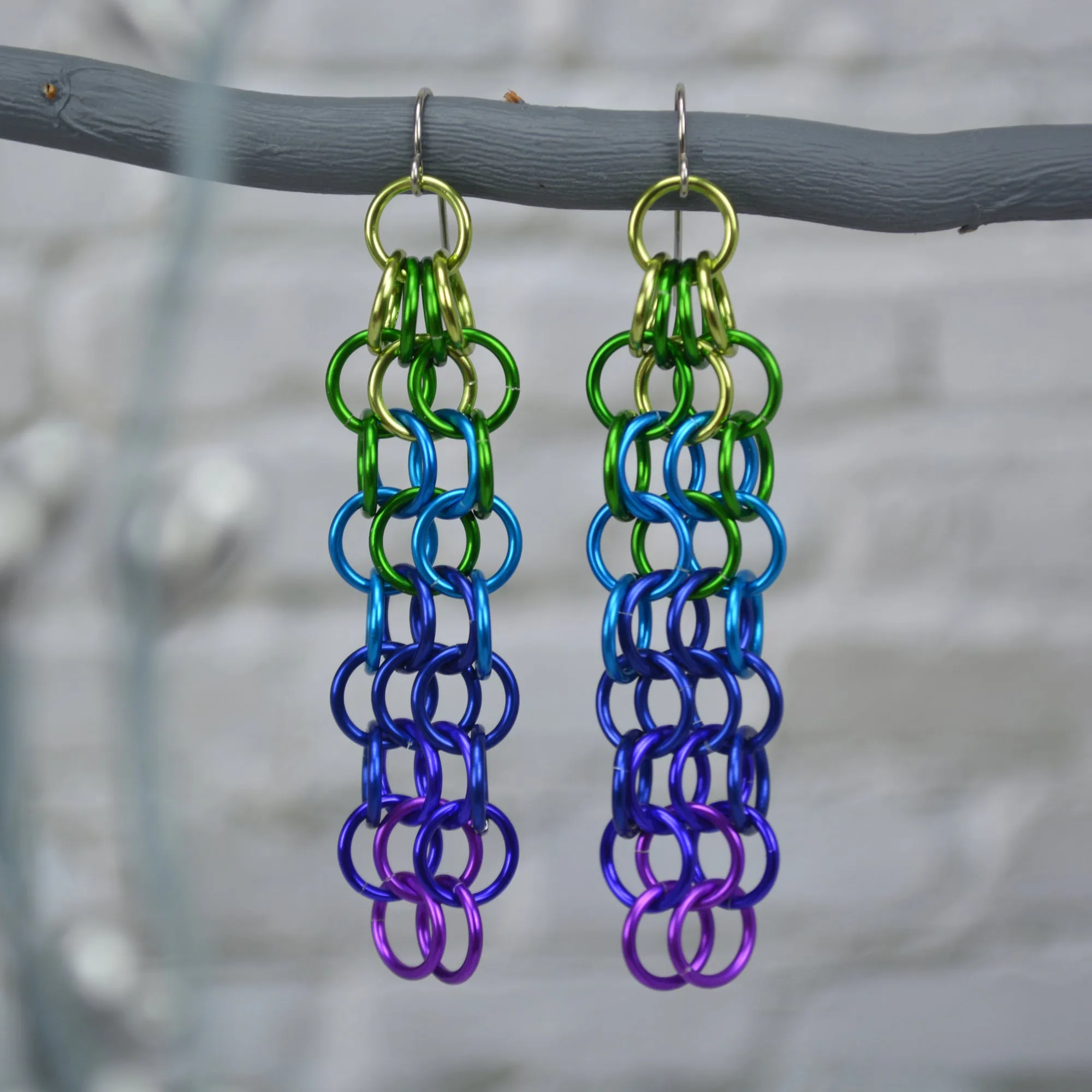 Medium Mesh Earrings - Peacock