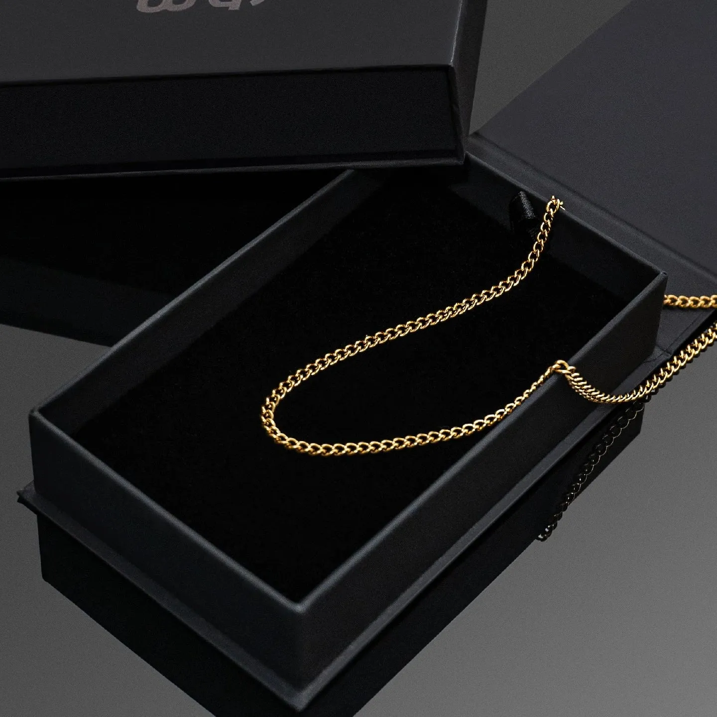 Minimal Cuban Chain - 24KT Gold
