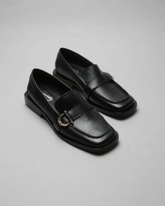 Moccasin Horseshoe Black