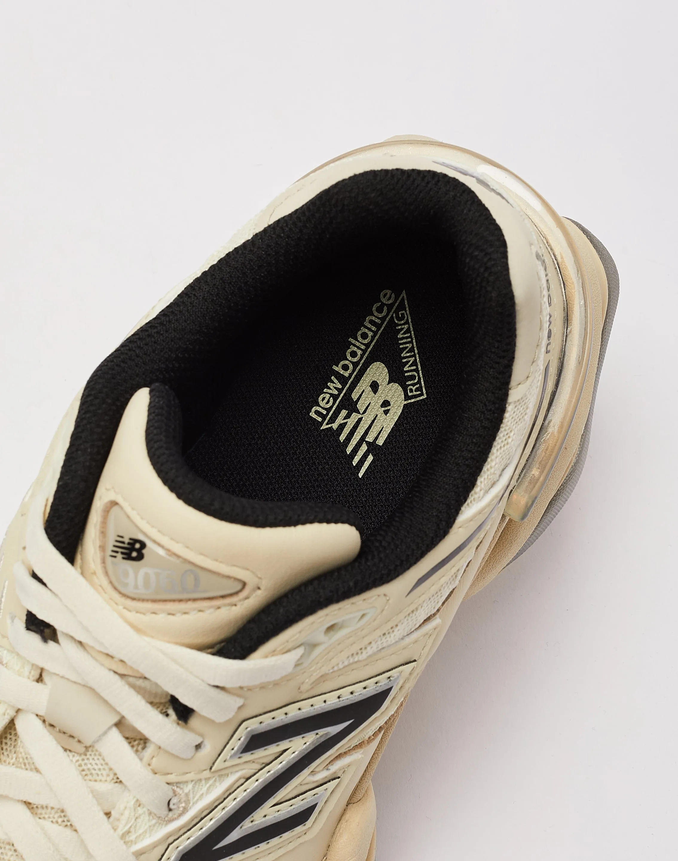 New Balance 9060 Grade-School