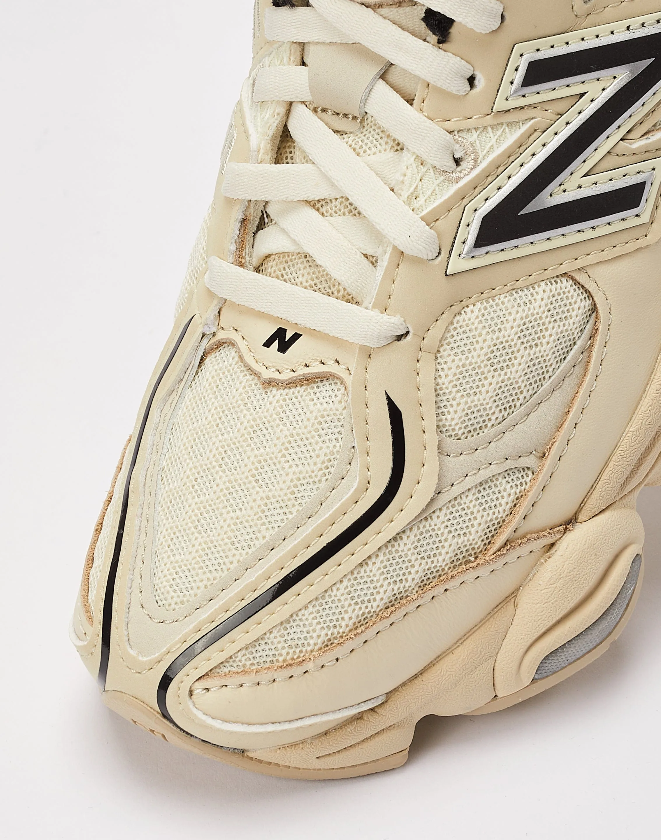 New Balance 9060 Grade-School