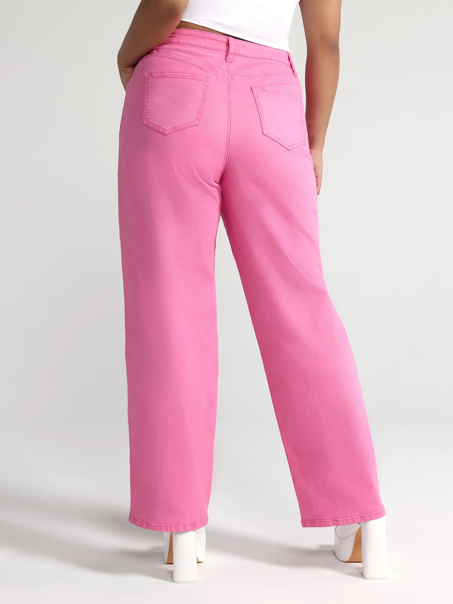 Shanica Straight Leg Jeans with Heart Accessory