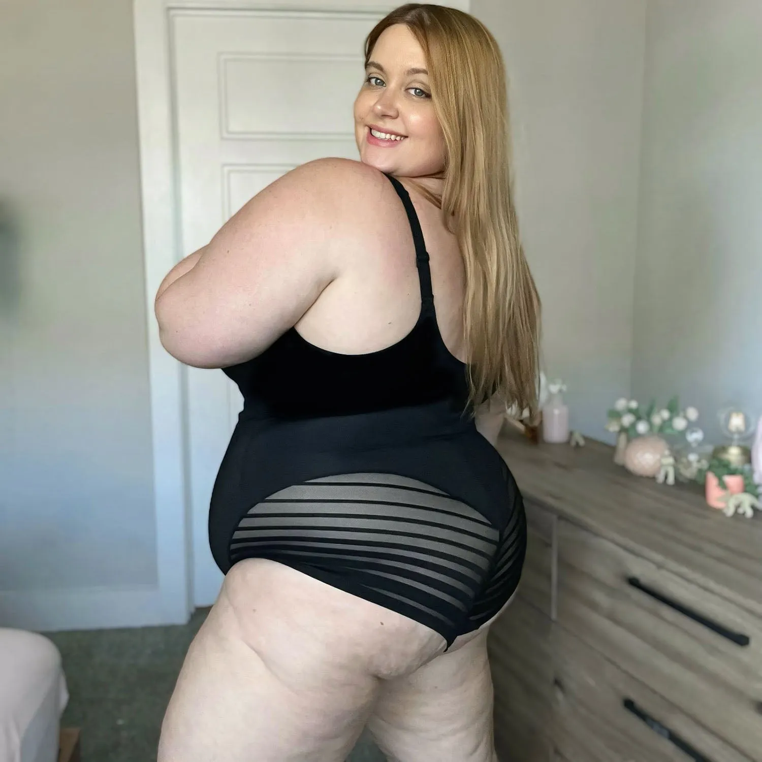 Smoothwear Super High Waist Panties