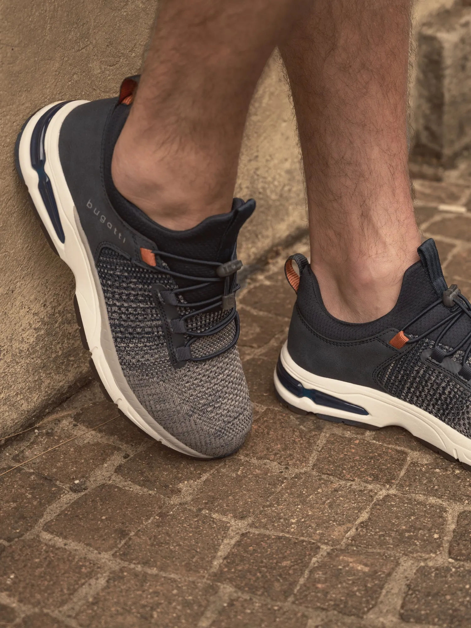 Sneaker dunkelblau