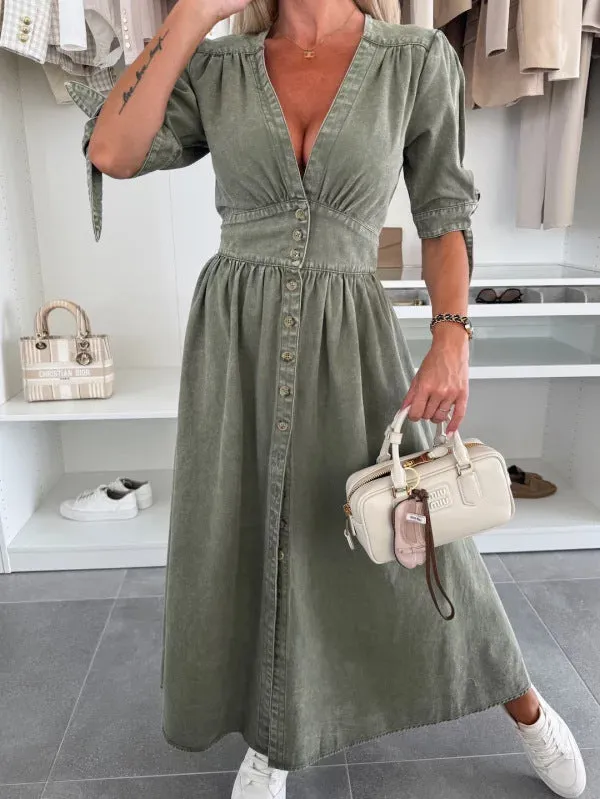 Vintage-Inspired Button-Up Denim Midi Dress with Puff Sleeves