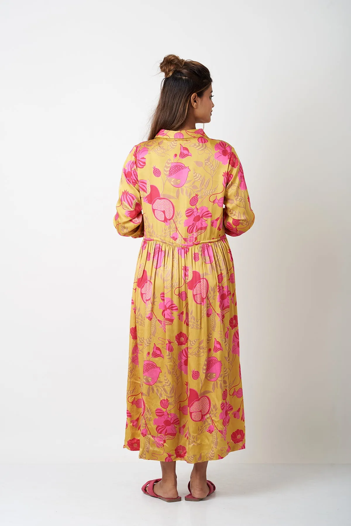 WAIST GATHER COLLAR DRESS - YELLOW