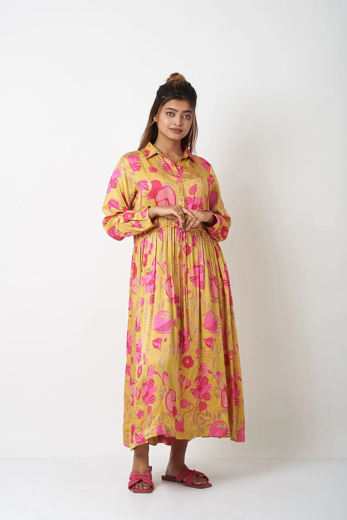 WAIST GATHER COLLAR DRESS - YELLOW