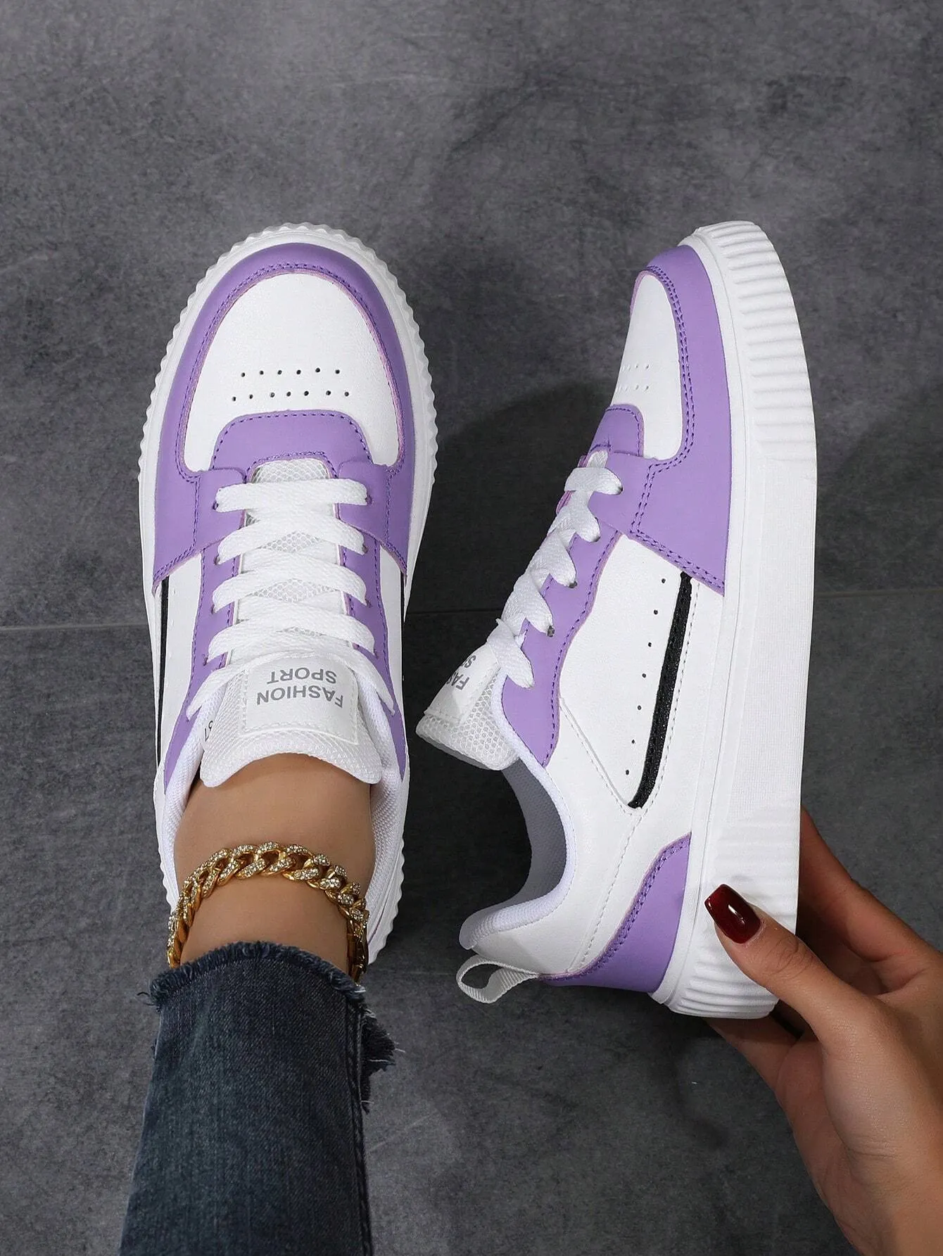 Women Lace-Up Casual Sneakers, Sports Shoes, Skateboard Shoes, Lightweight Street-Style Athletic Shoes For Women