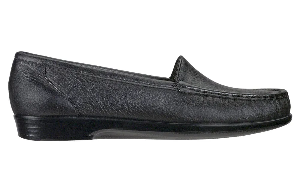 Women's Simplify Slip On Loafer in Black